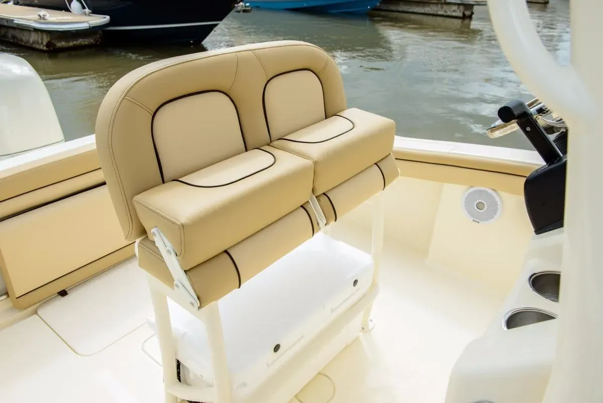 Photo 21 for 2026 Scout 215 XSF