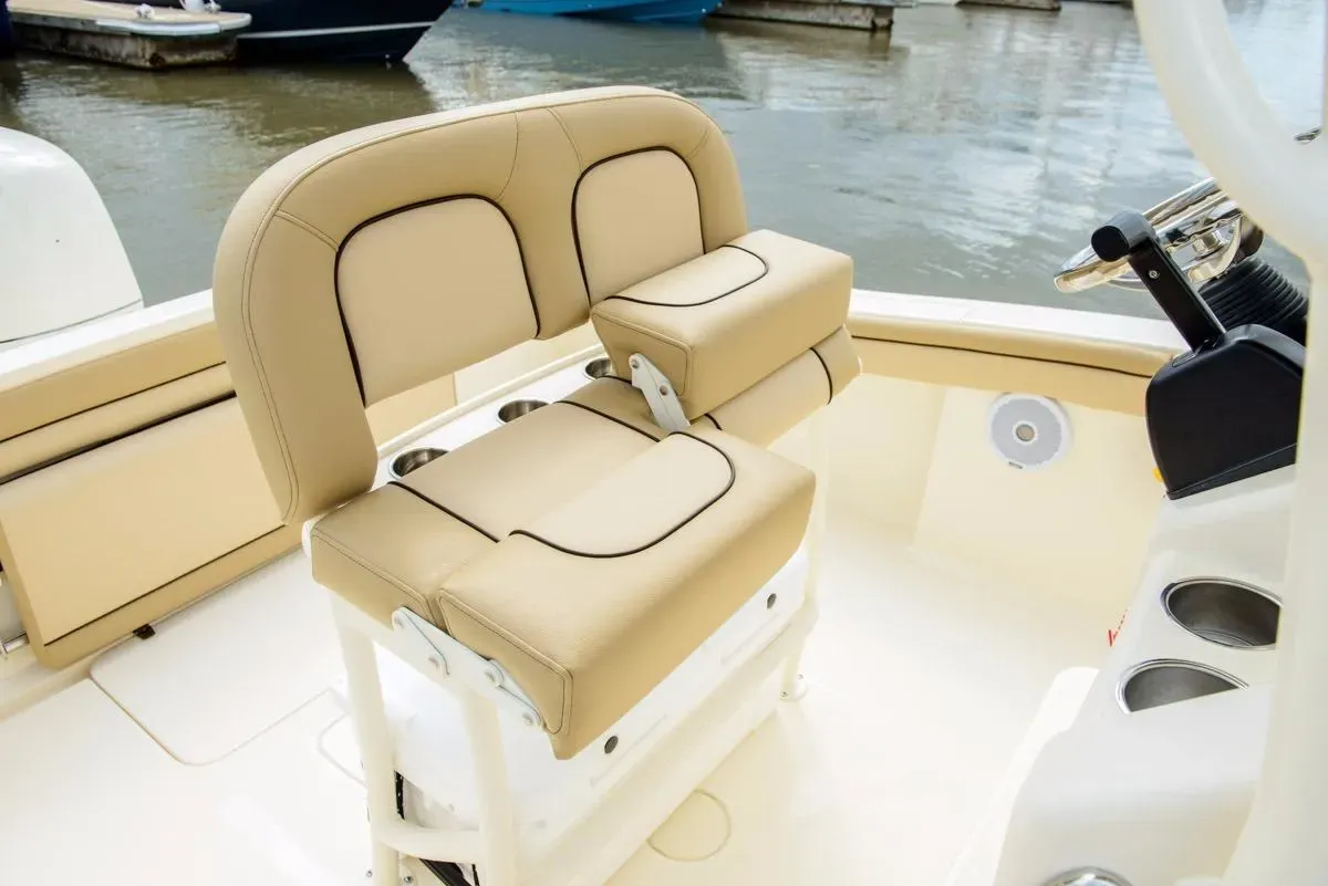 Photo 23 for 2026 Scout 215 XSF