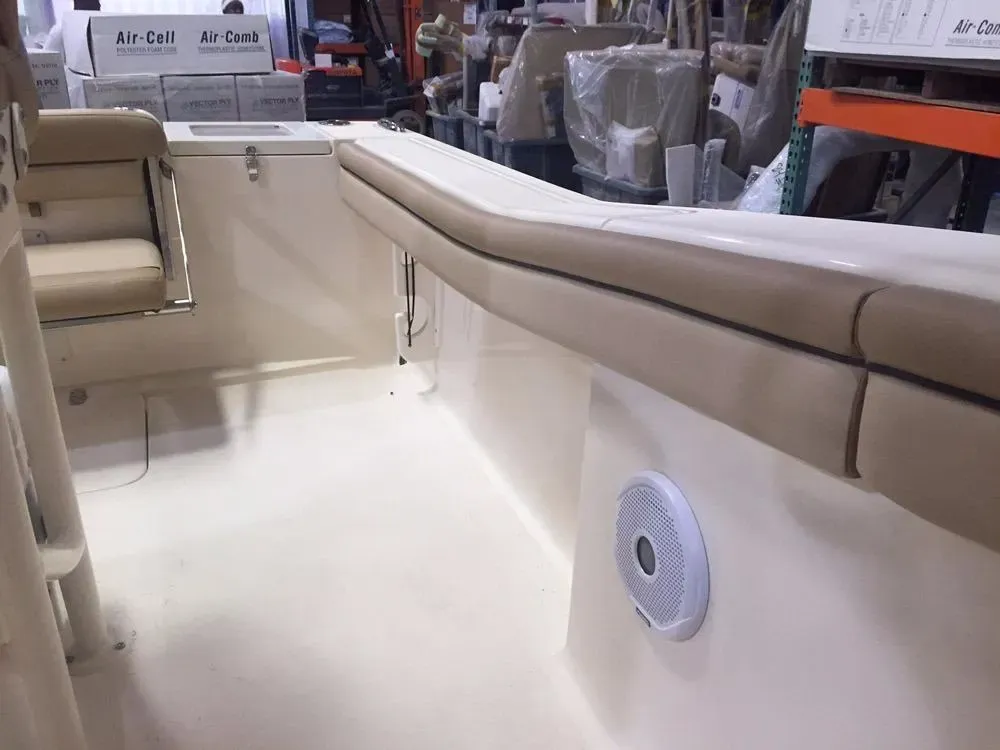 Photo 42 for 2026 Scout 215 XSF