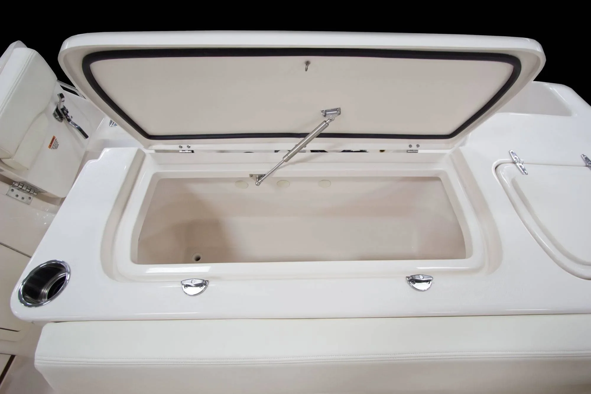 2026 Grady-White Freedom 285 Image Thumbnail #7