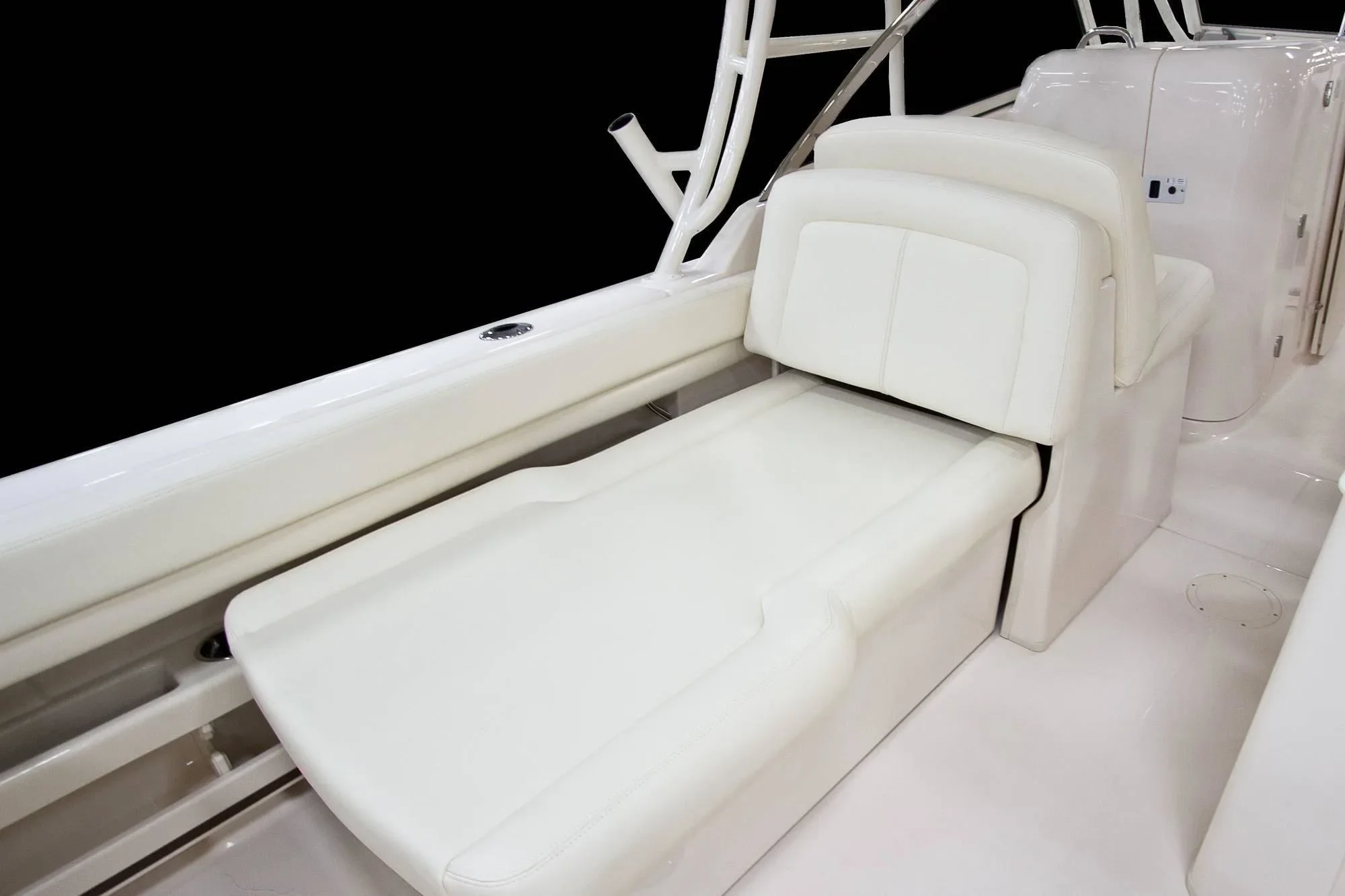 2026 Grady-White Freedom 285 Image Thumbnail #10