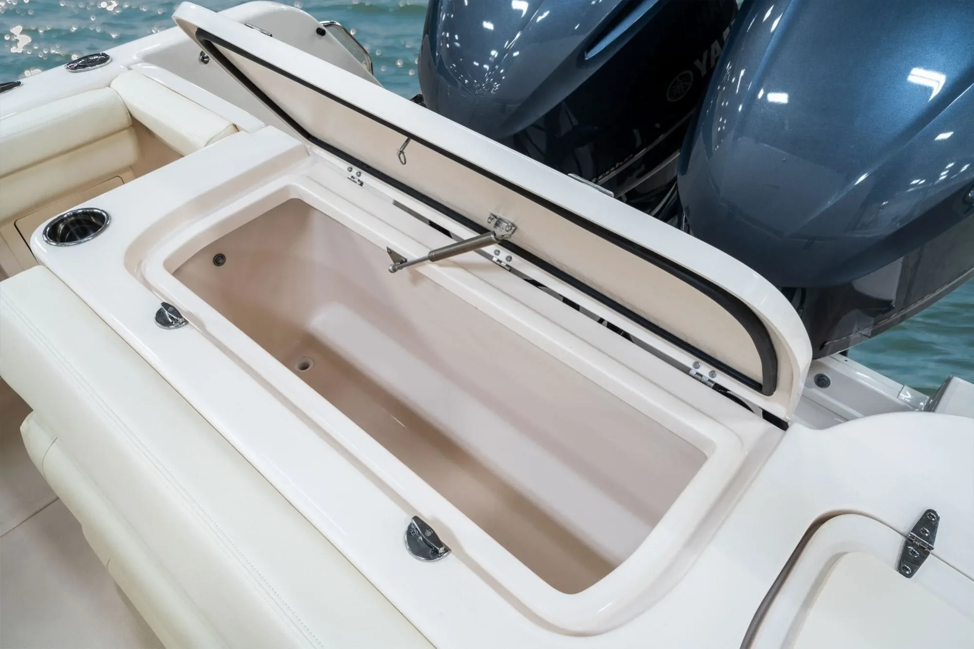 2026 Grady-White Freedom 285 Image Thumbnail #15