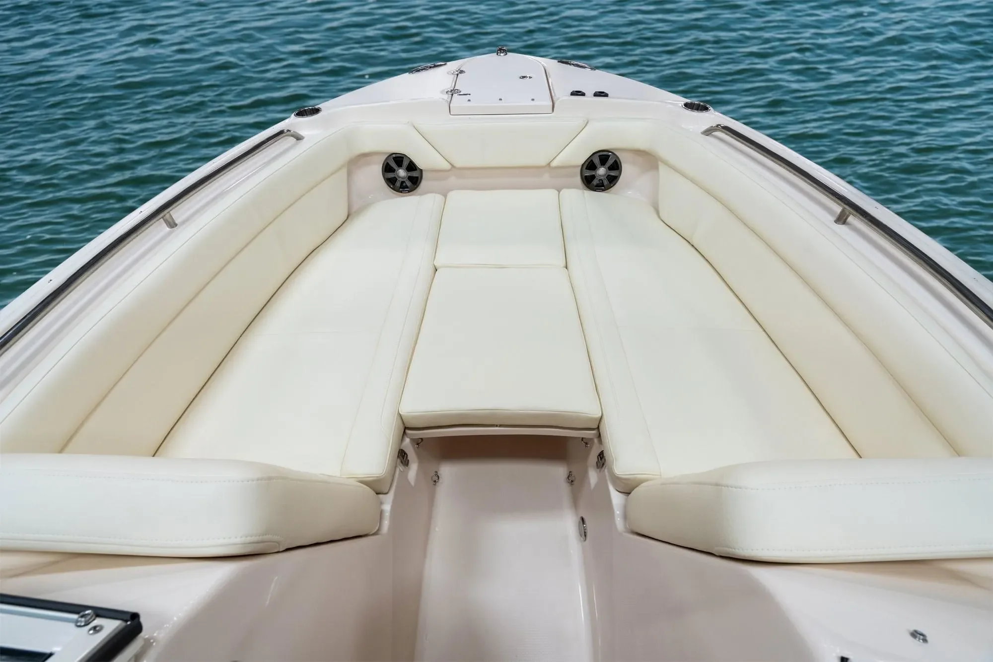 2026 Grady-White Freedom 275 Image Thumbnail #7