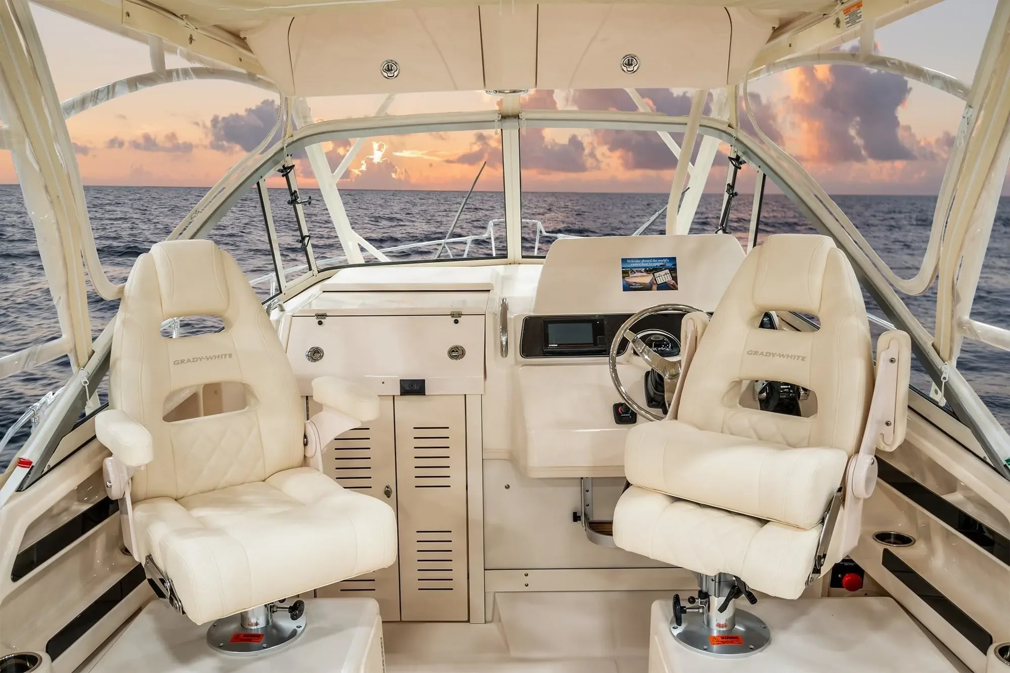 2026 Grady-White Marlin 300 Image Thumbnail #9