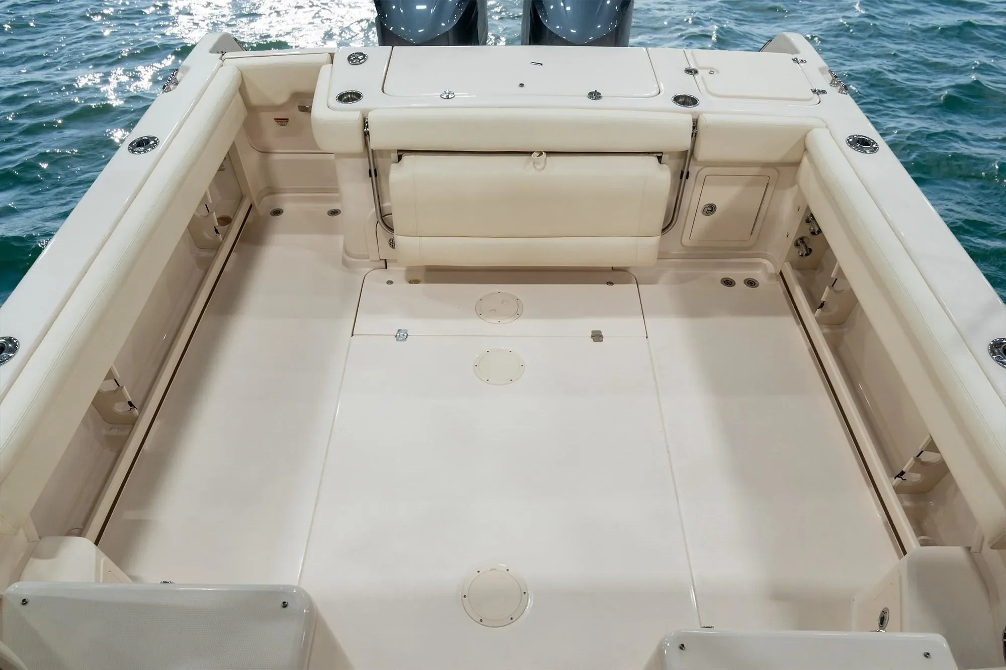 2026 Grady-White Marlin 300 Image Thumbnail #10