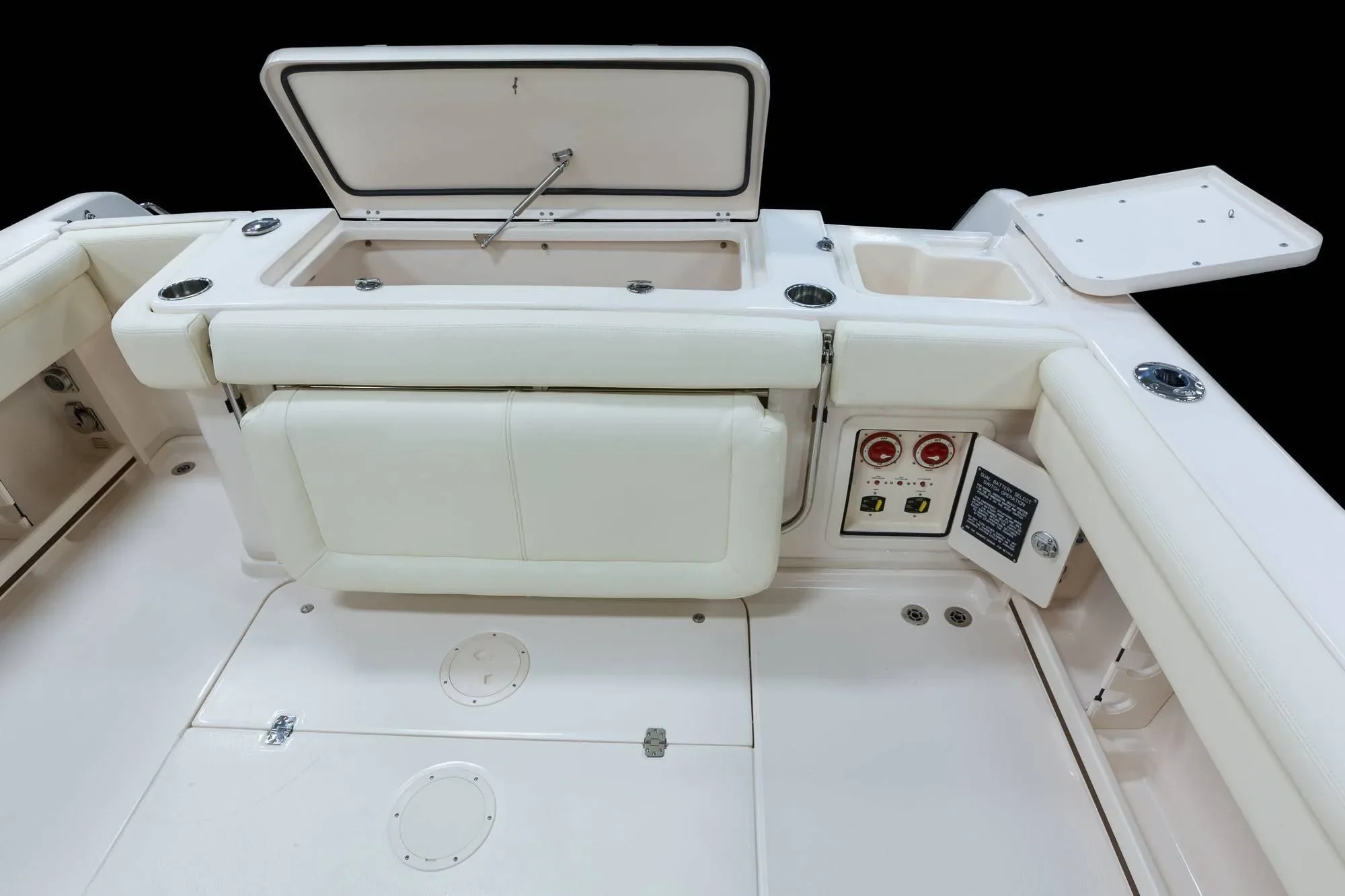 2026 Grady-White Marlin 300 Image Thumbnail #12