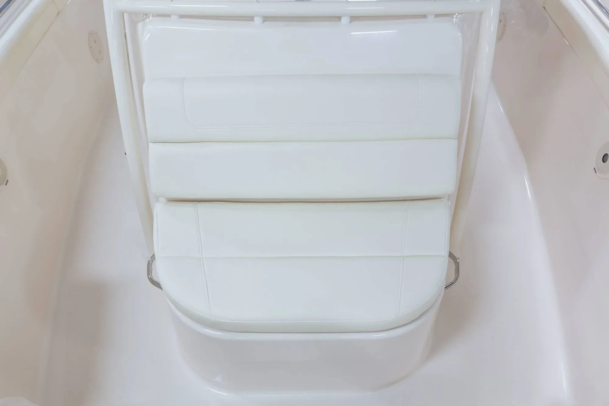 2026 Grady-White Canyon 336 Image Thumbnail #9