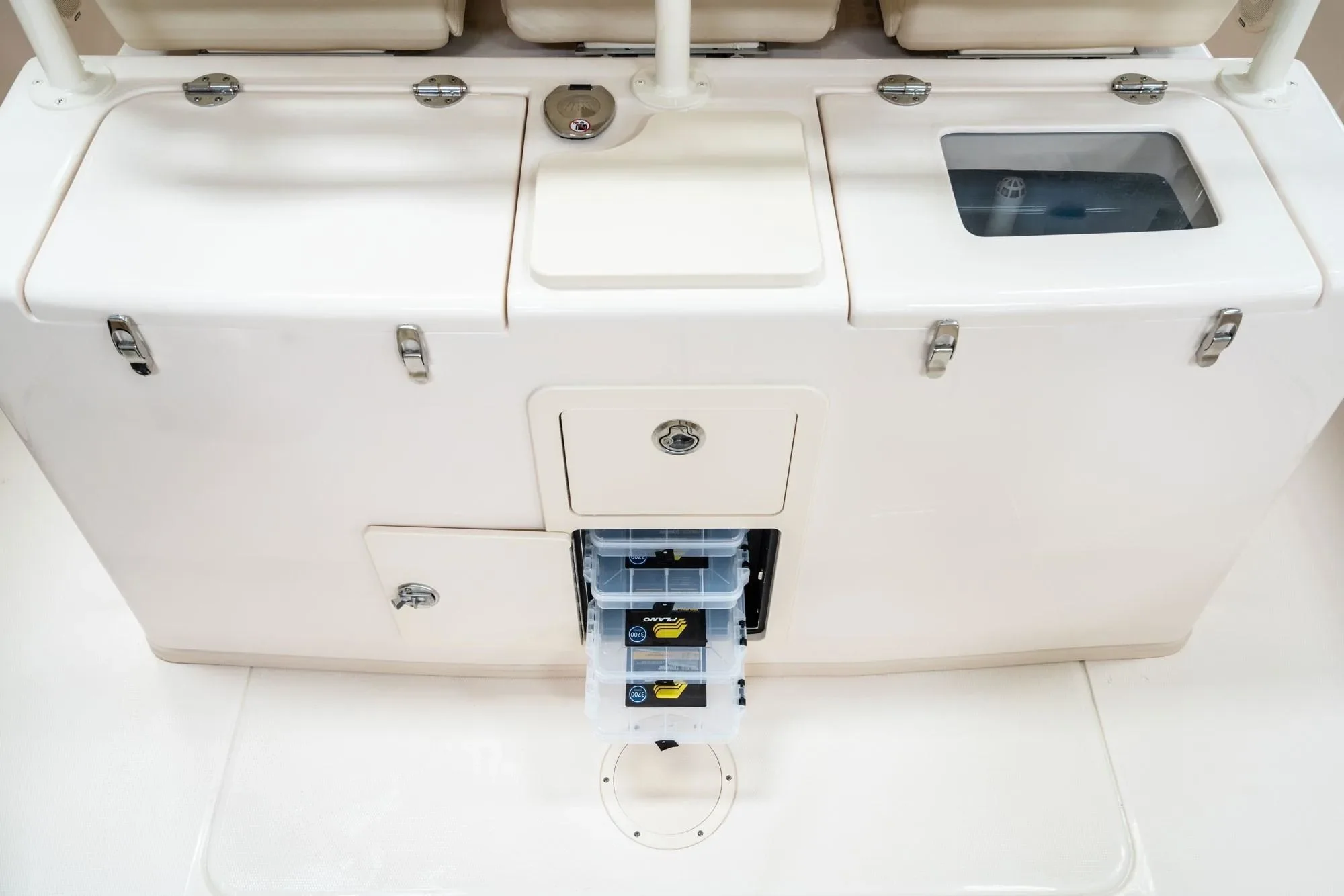 2026 Grady-White Canyon 336 Image Thumbnail #15