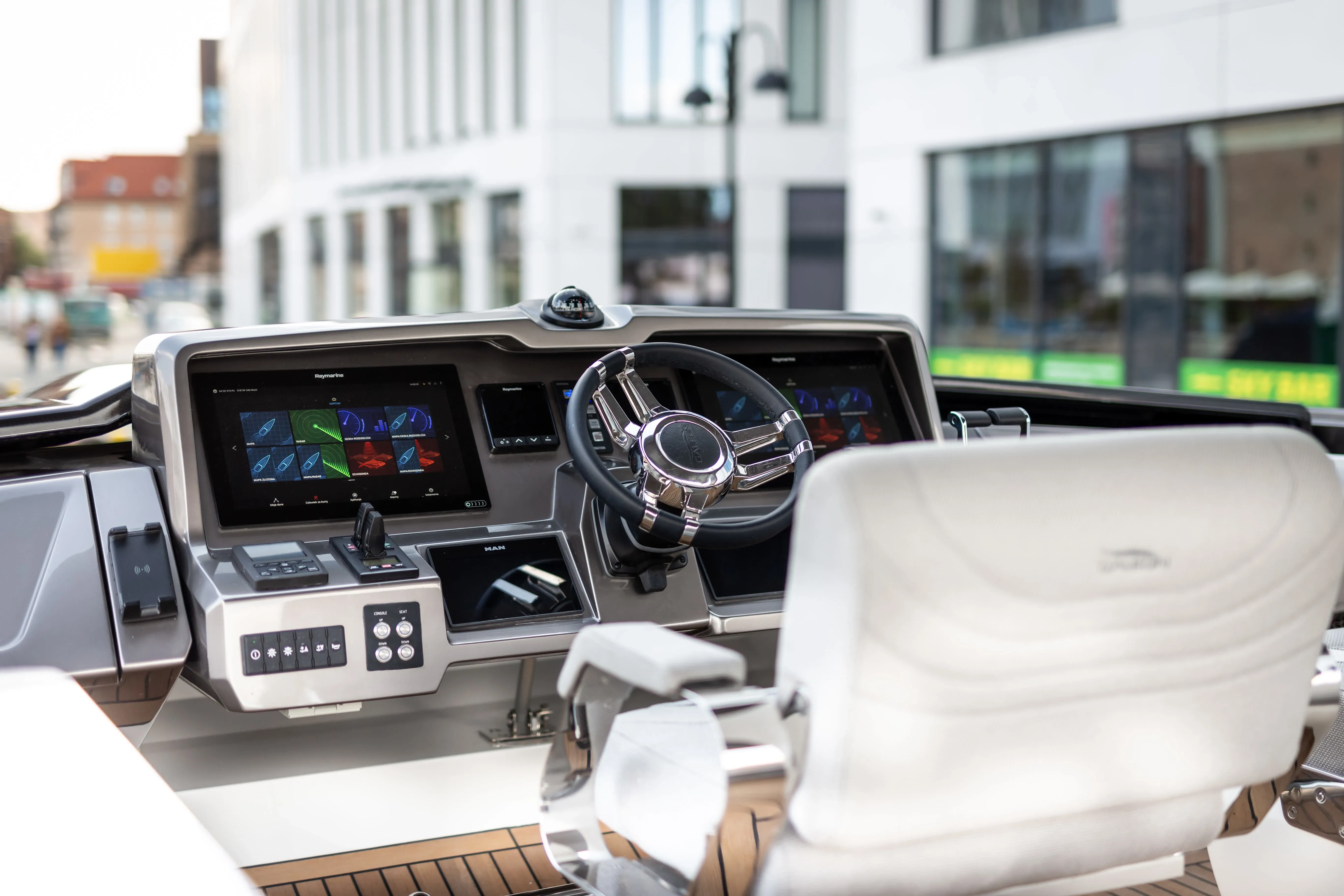 2026 Galeon 700 SKY Image Thumbnail #95