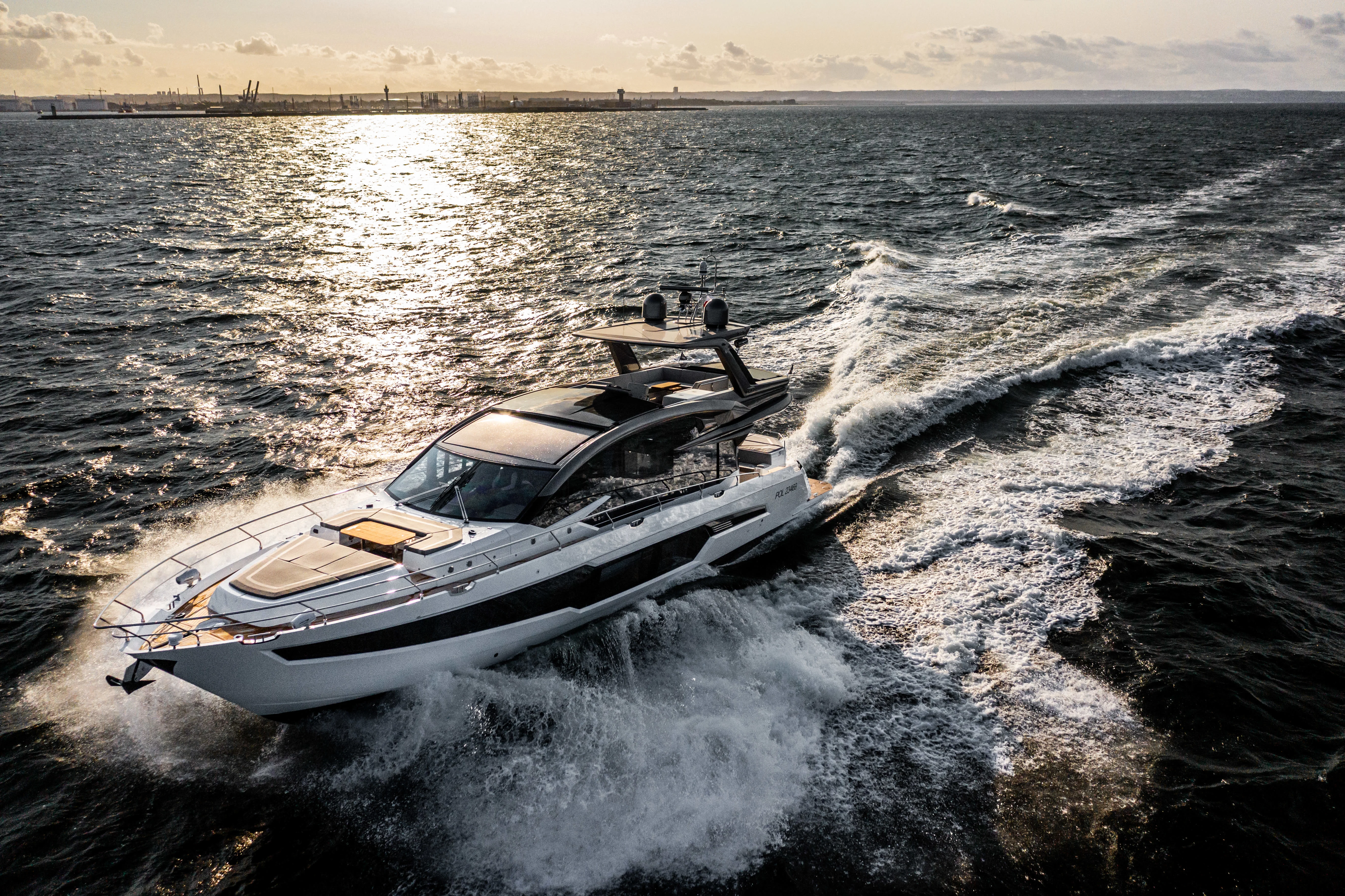2026 Galeon 700 SKY Image Thumbnail #1
