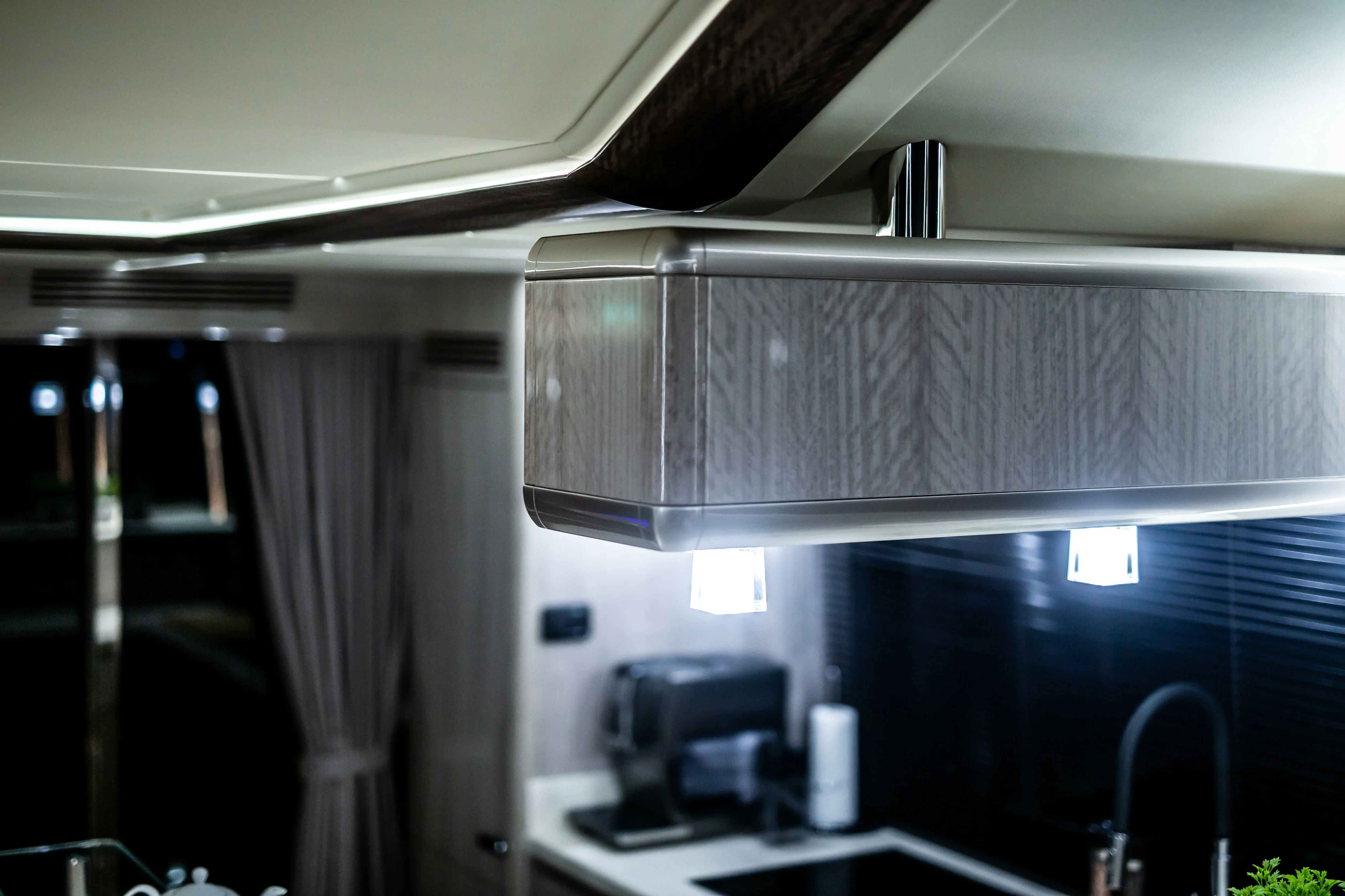 2026 Galeon
                                                             700 SKY Image Thumbnail #24