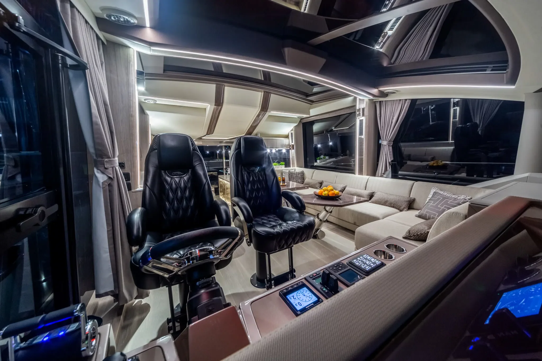 2026 Galeon
                                                             700 SKY Image Thumbnail #67