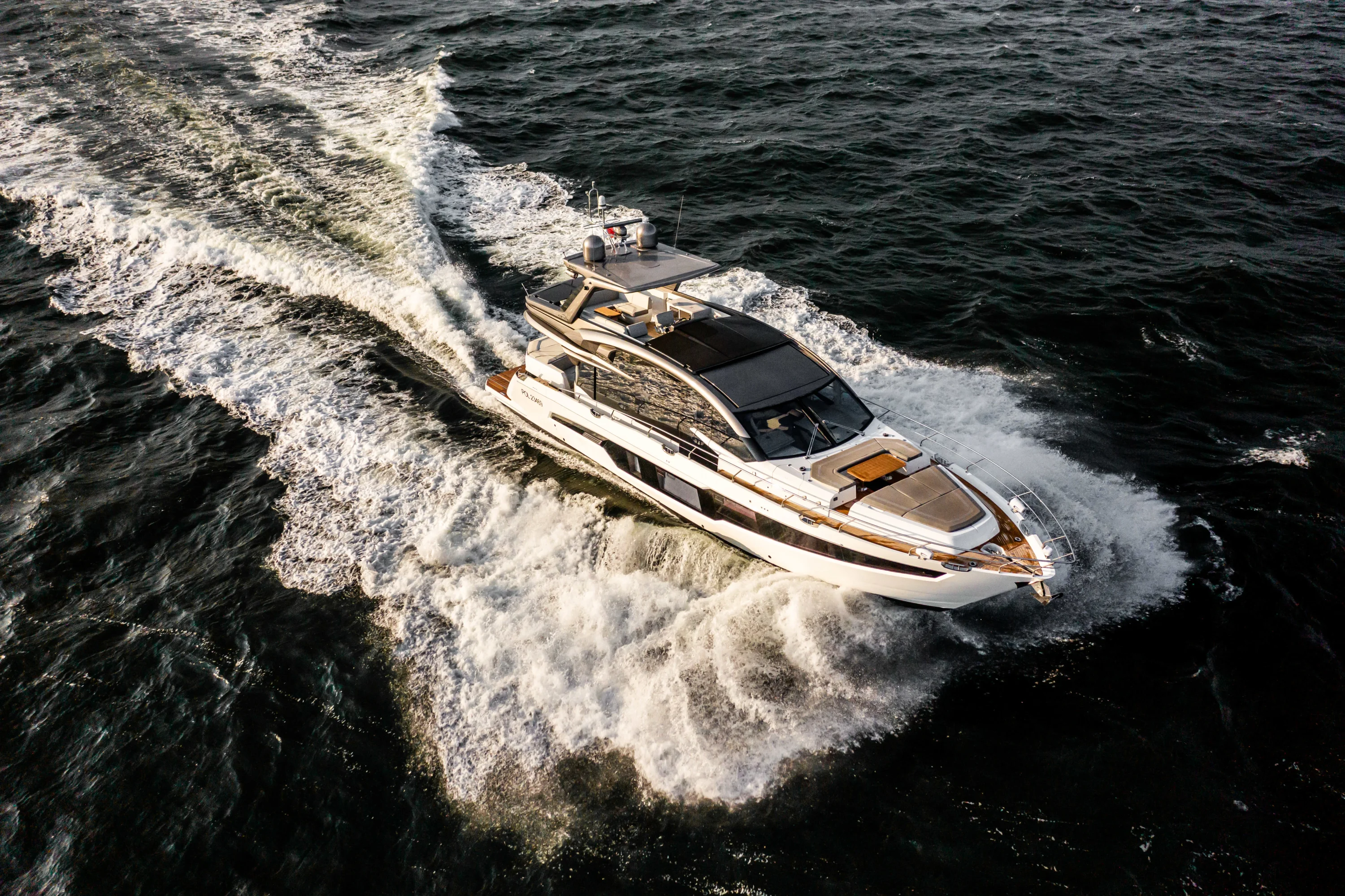 2026 Galeon 700 SKY Image Thumbnail #3