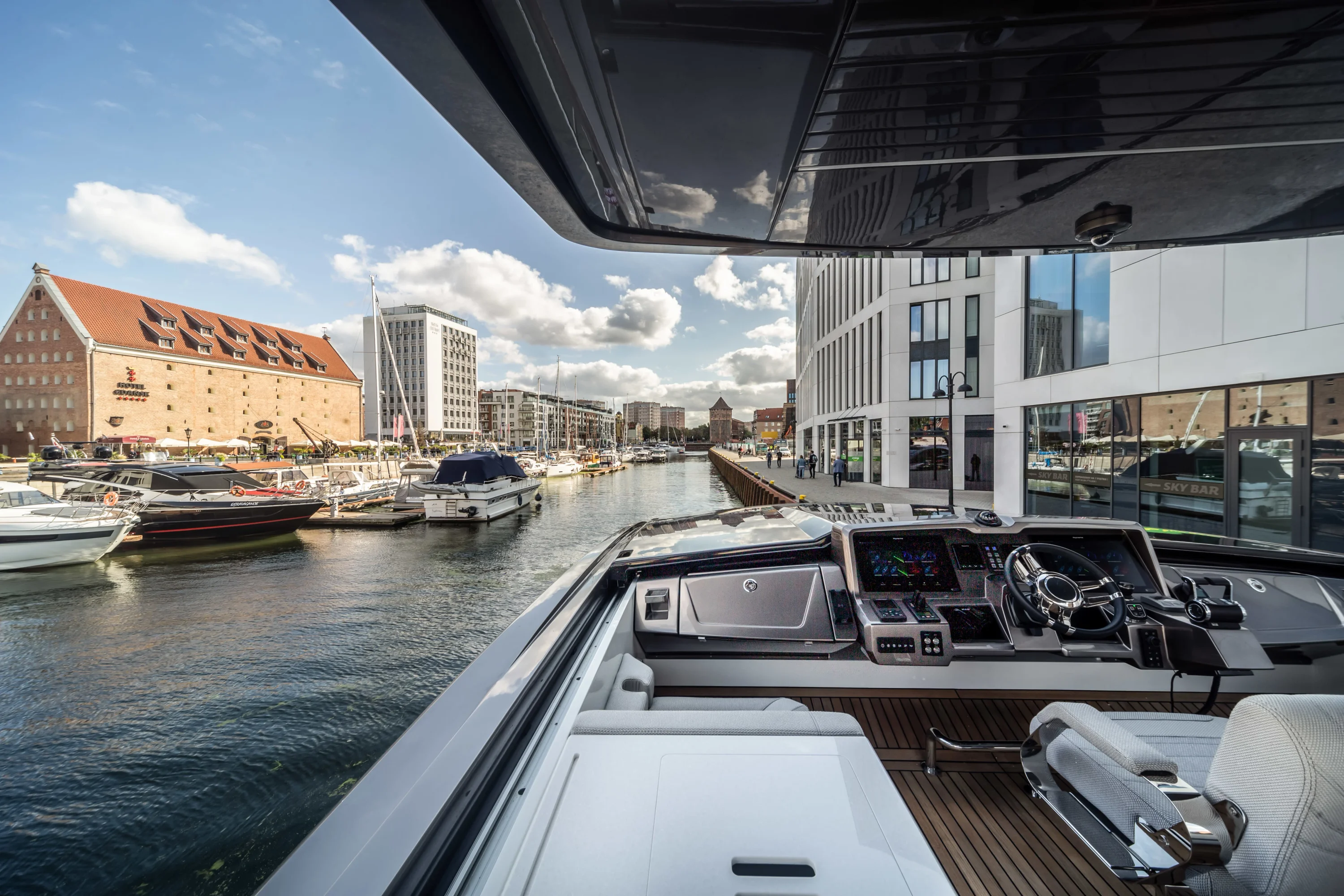 2026 Galeon 700 SKY Image Thumbnail #96