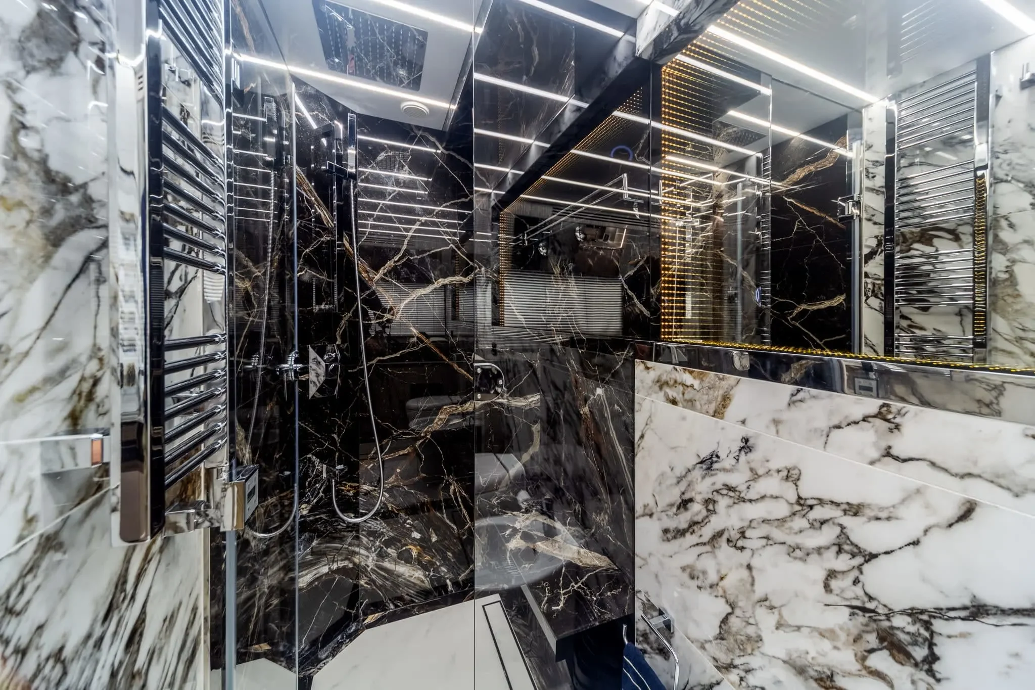 2026 Galeon 700 SKY Image Thumbnail #53