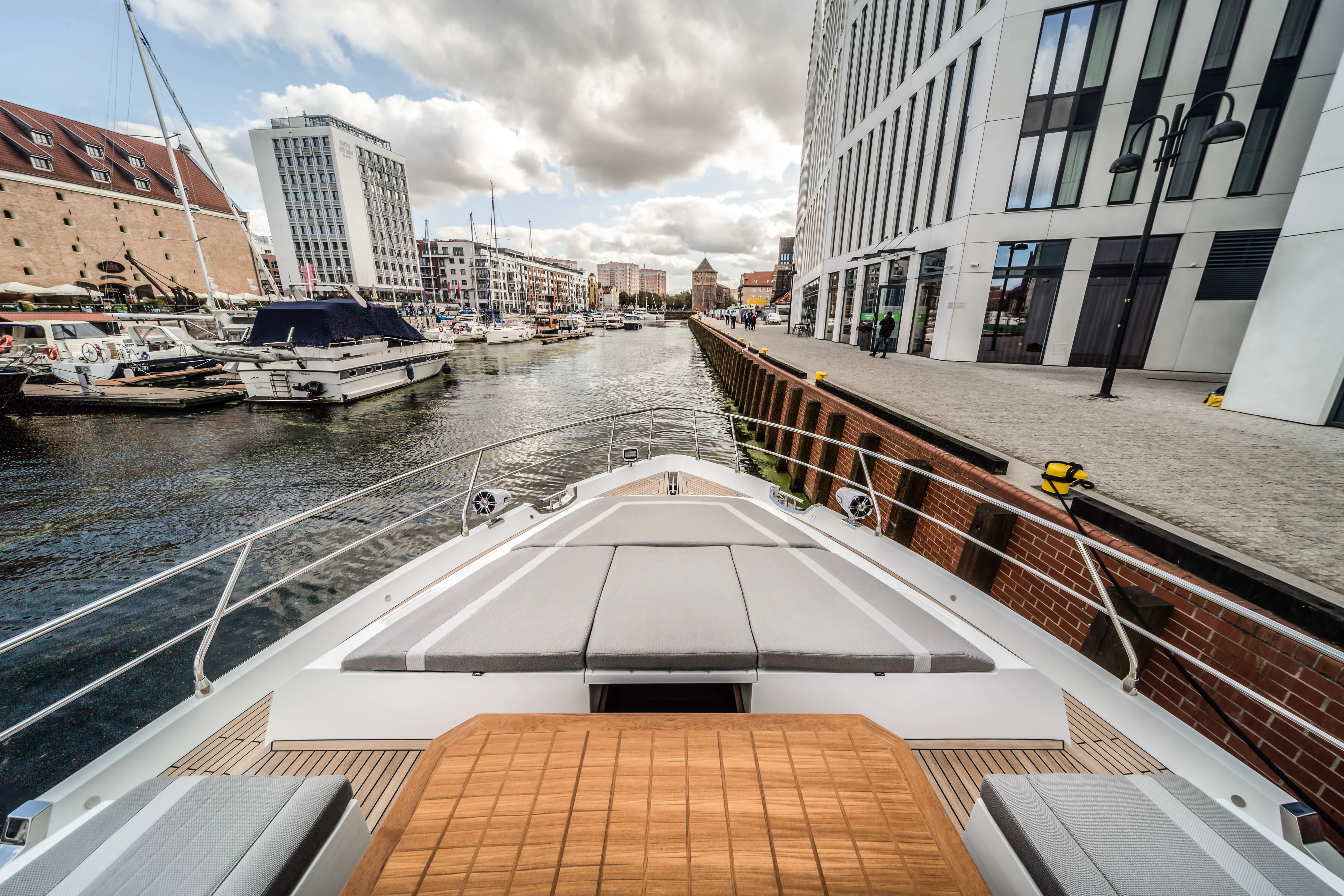 2026 Galeon 700 SKY Image Thumbnail #81