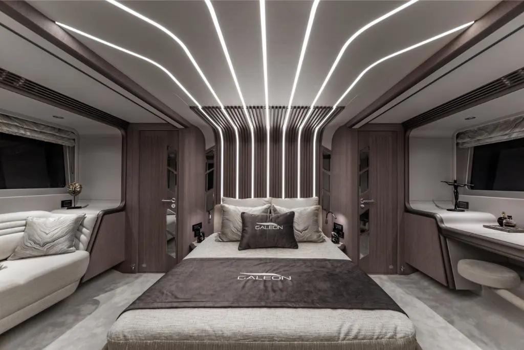 2023 Galeon
                                                             800 Fly Image Thumbnail #25