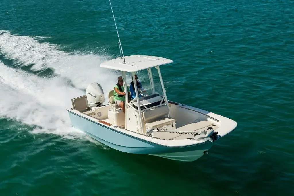 2025 Boston Whaler 210 Montauk Image Thumbnail #9