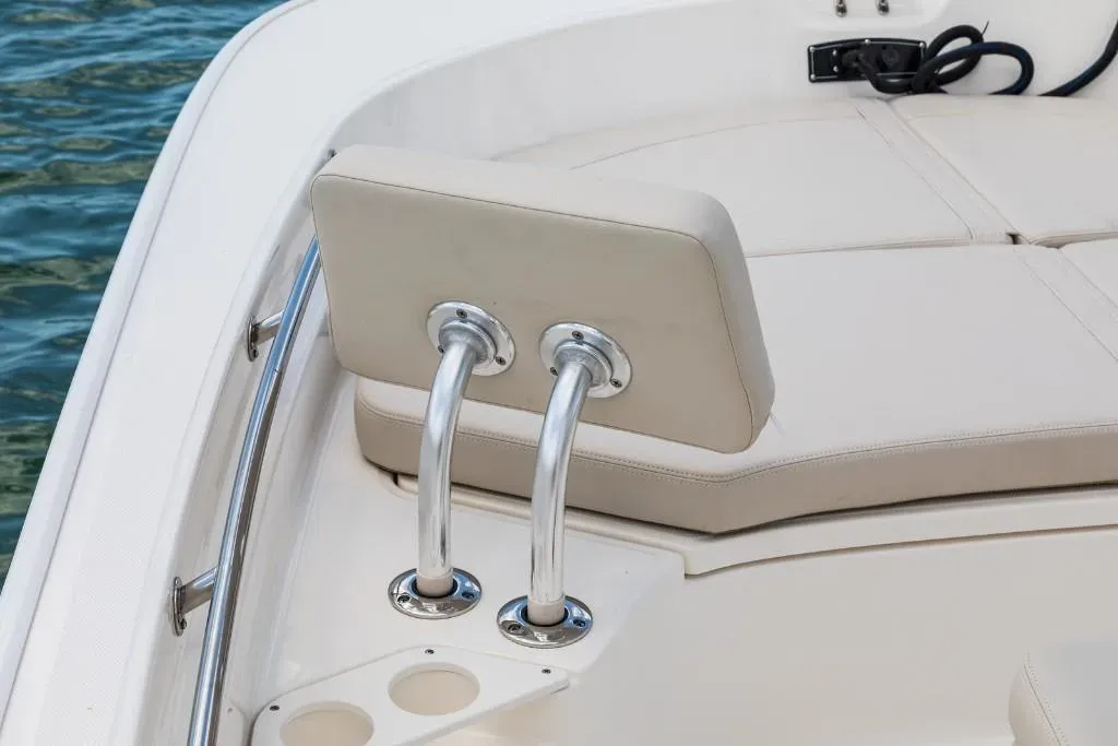 2025 Boston Whaler 210 Montauk Image Thumbnail #31