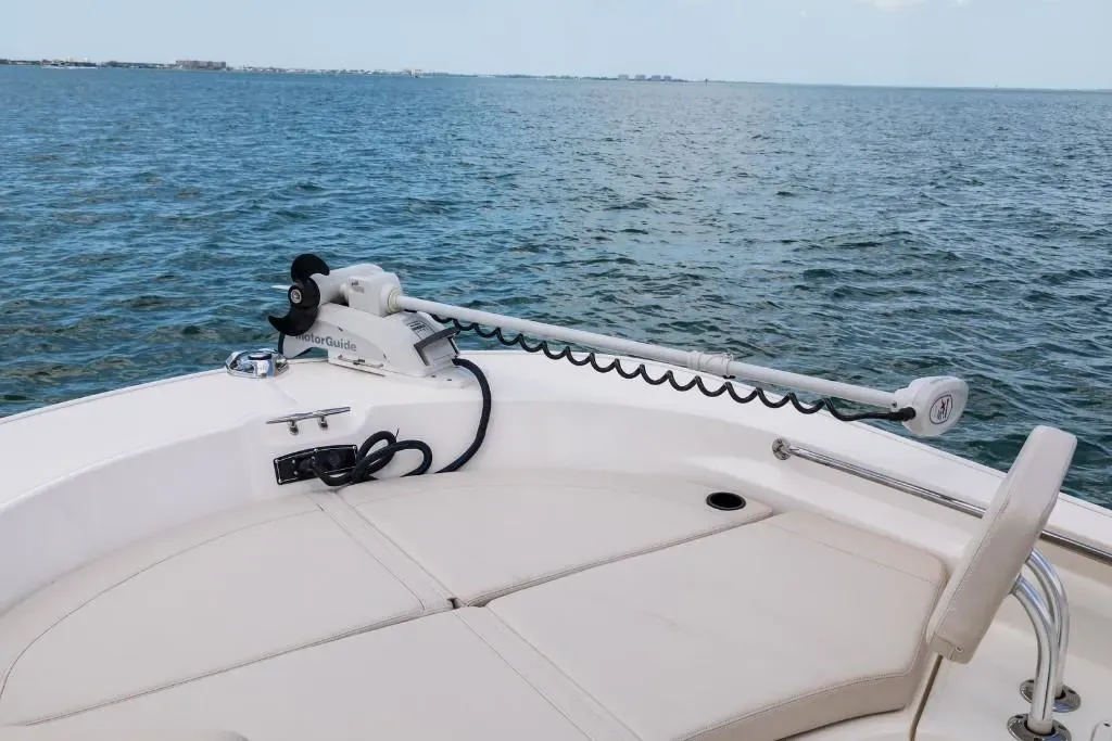 2025 Boston Whaler 210 Montauk Image Thumbnail #35