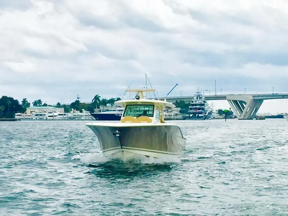 2022 Scout 380 LXF Image Thumbnail #4