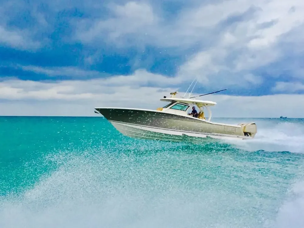 2022 Scout 380 LXF Image Thumbnail #2