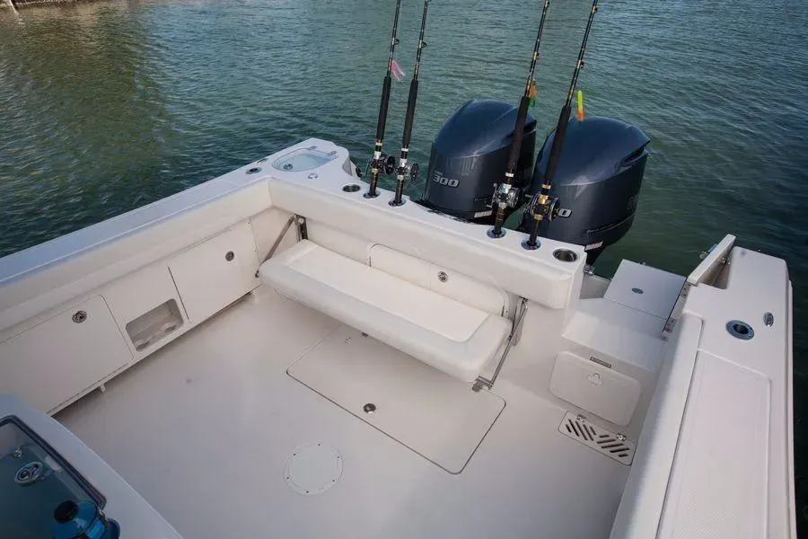2025 Sailfish 312 CC Image Thumbnail #16