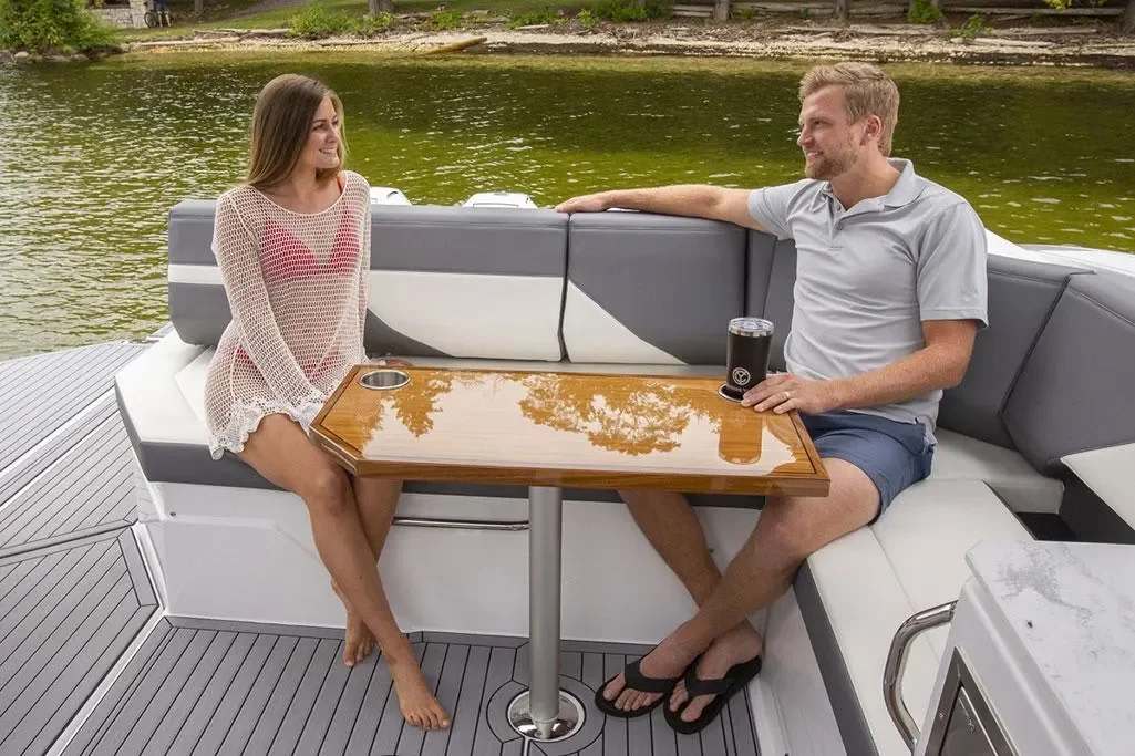 2026 Cruisers Yachts 38 GLS Image Thumbnail #7