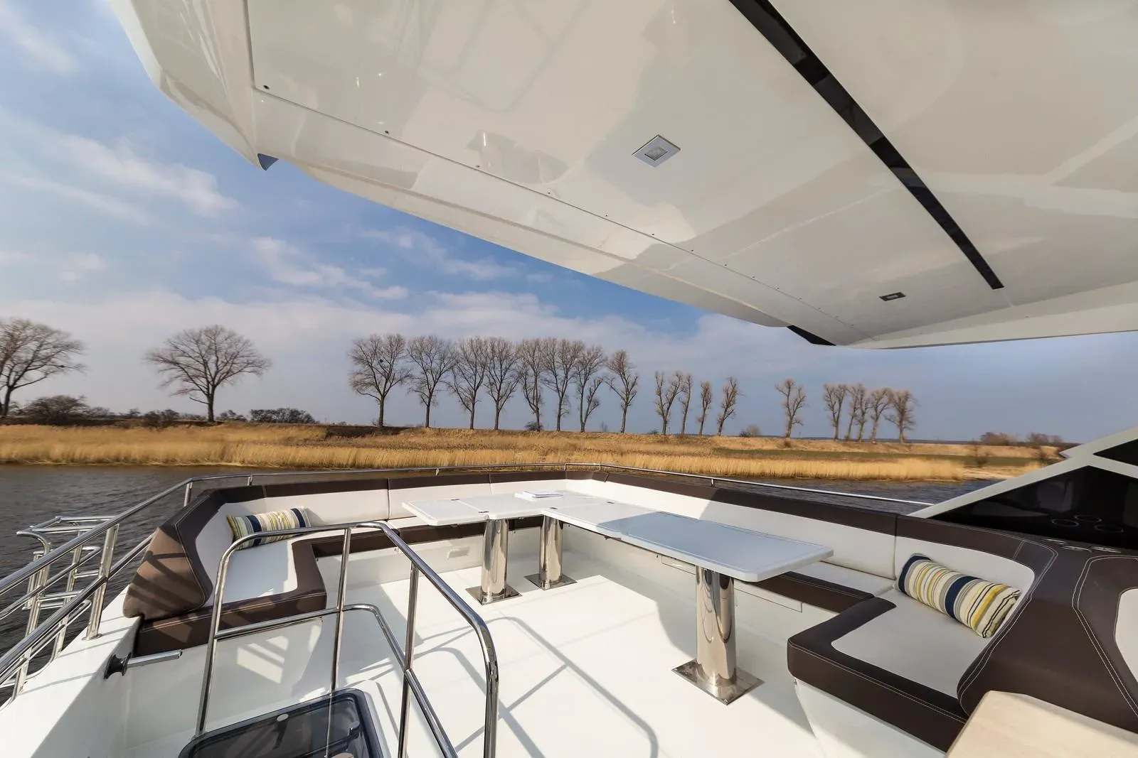 2026 Galeon 640 FLY Image Thumbnail #28