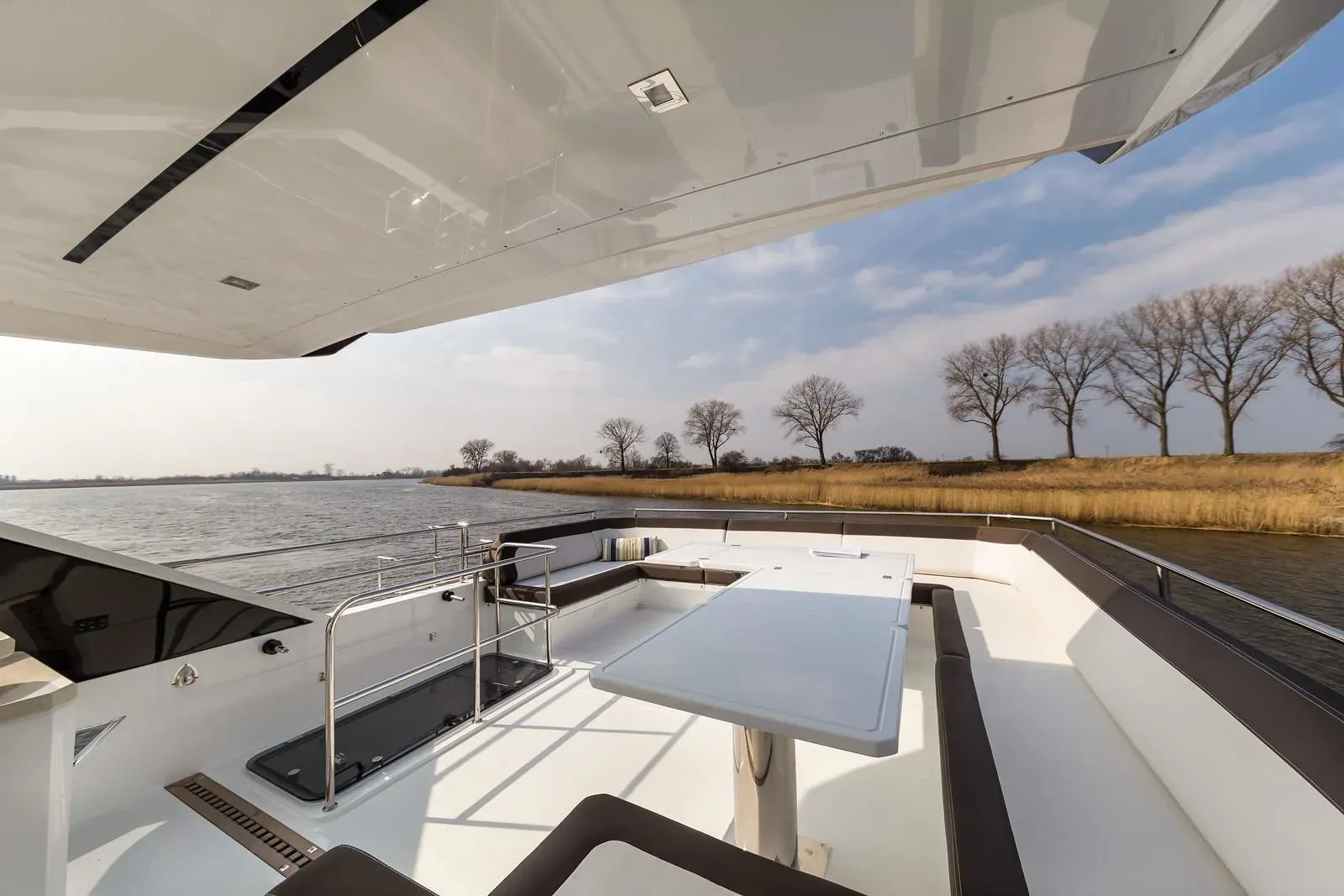 2026 Galeon 640 FLY Image Thumbnail #29
