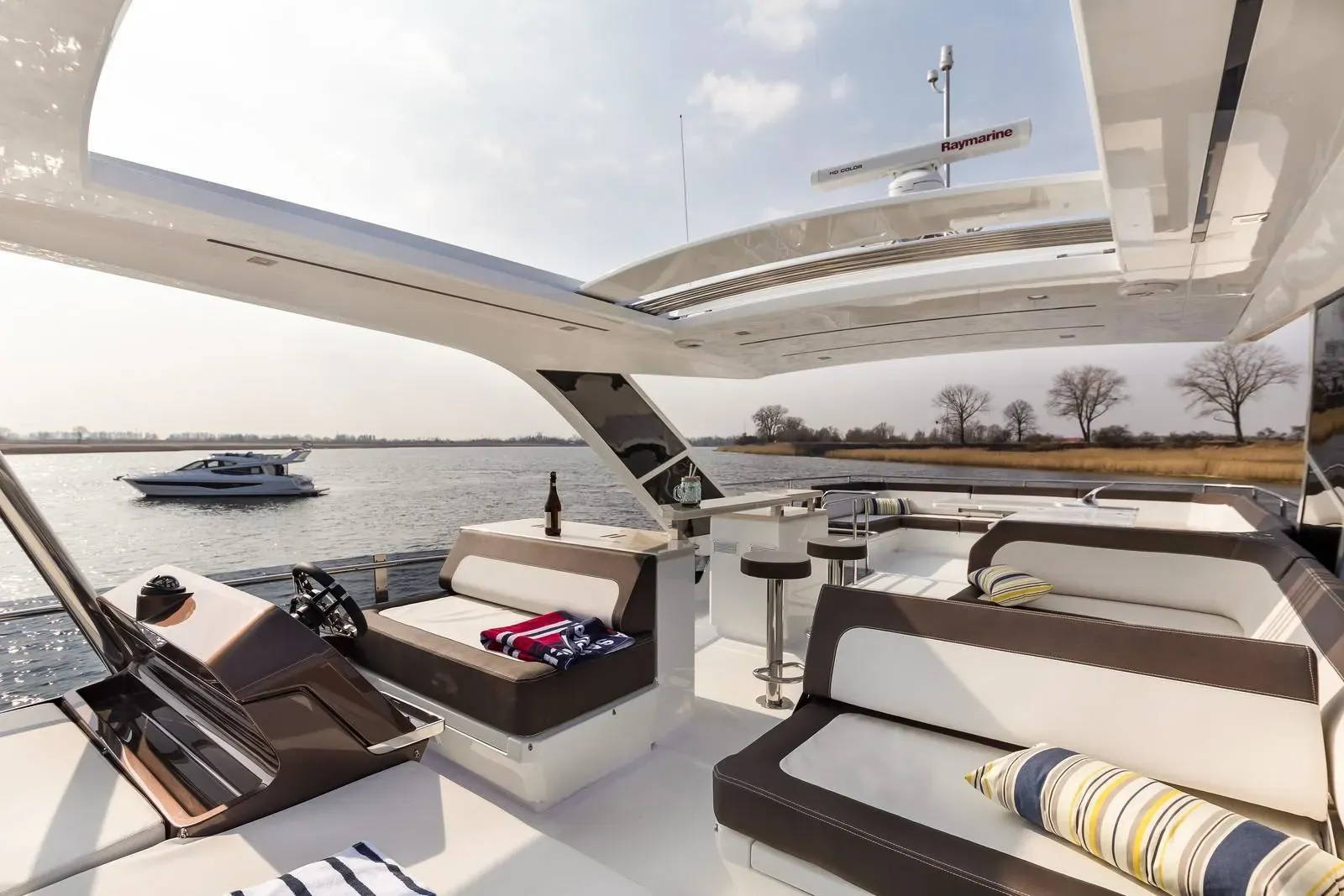 2026 Galeon 640 FLY Image Thumbnail #35