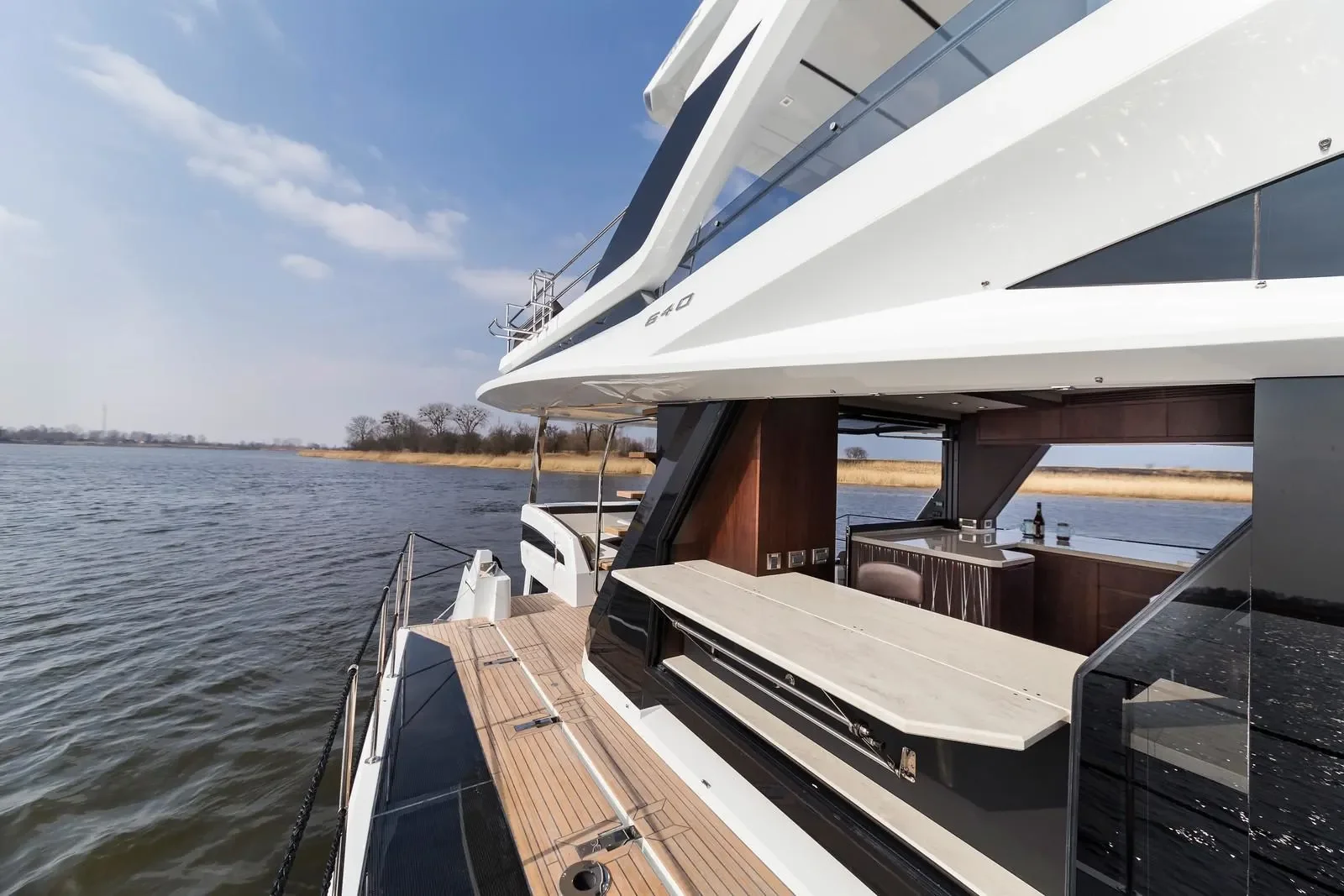 2026 Galeon 640 FLY Image Thumbnail #18