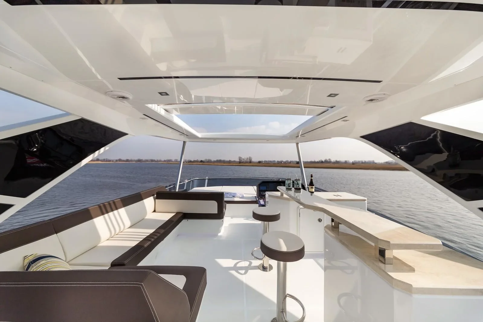2026 Galeon 640 FLY Image Thumbnail #25