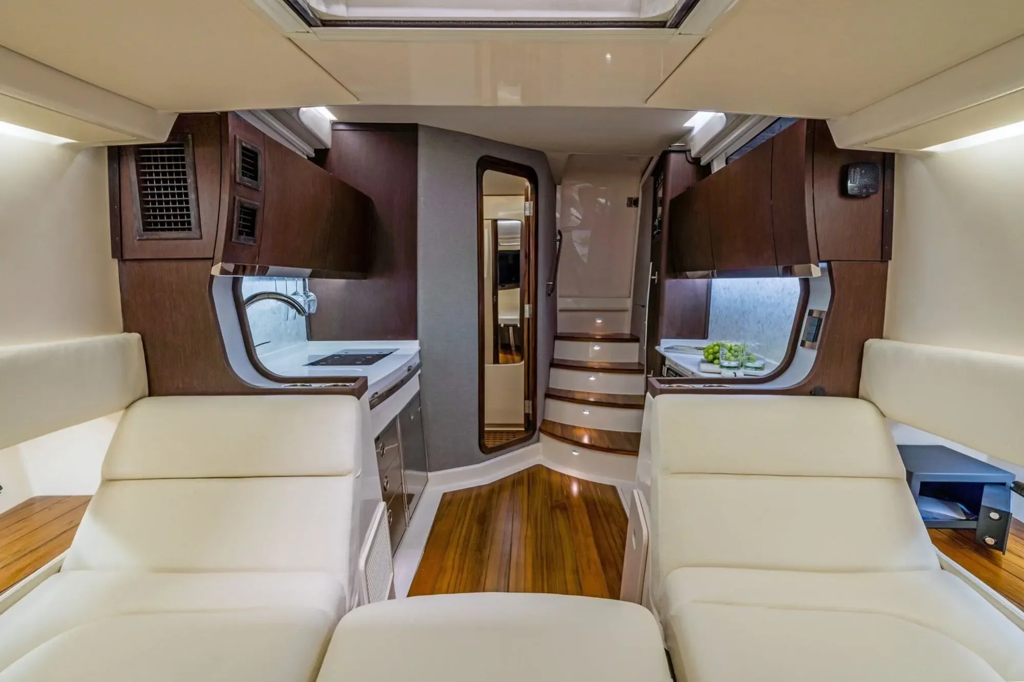 2026 Grady-White Canyon 456 Image Thumbnail #16