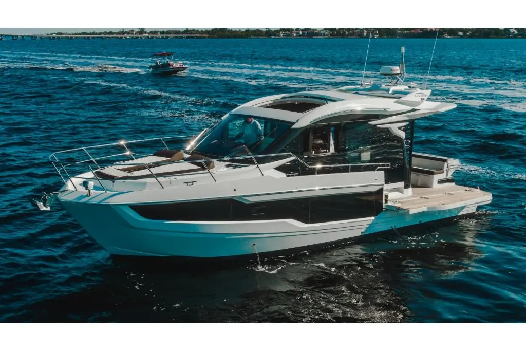 2026 Galeon 410 HTC Image Thumbnail #32