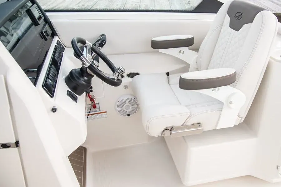 2025 Sailfish 276 DC Image Thumbnail #12