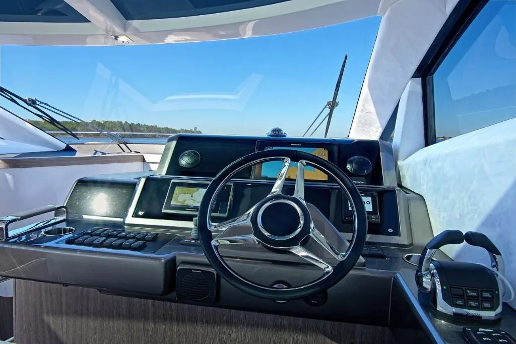 2023 Galeon
                                                             430 HTC Image Thumbnail #51