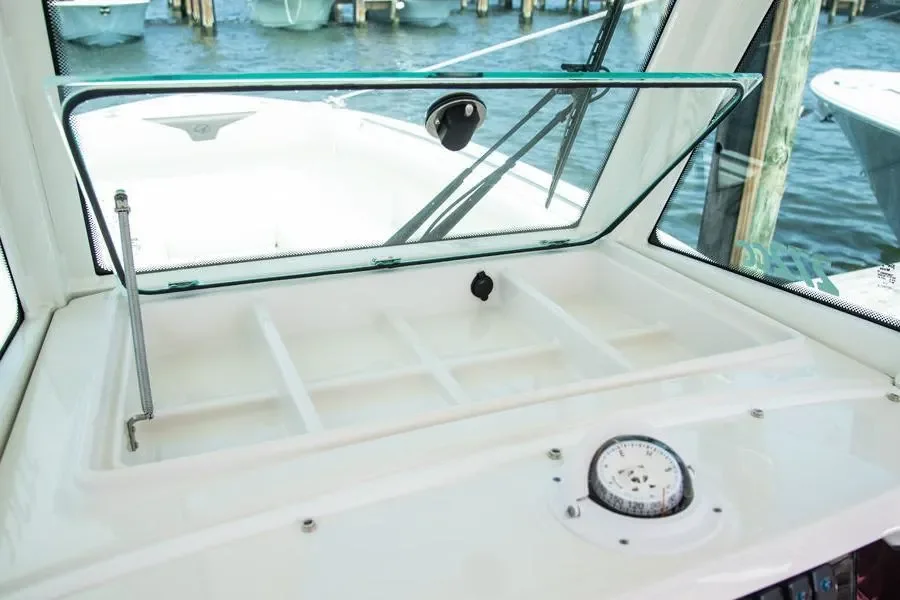 2026 Sailfish 272 CC Image Thumbnail #9