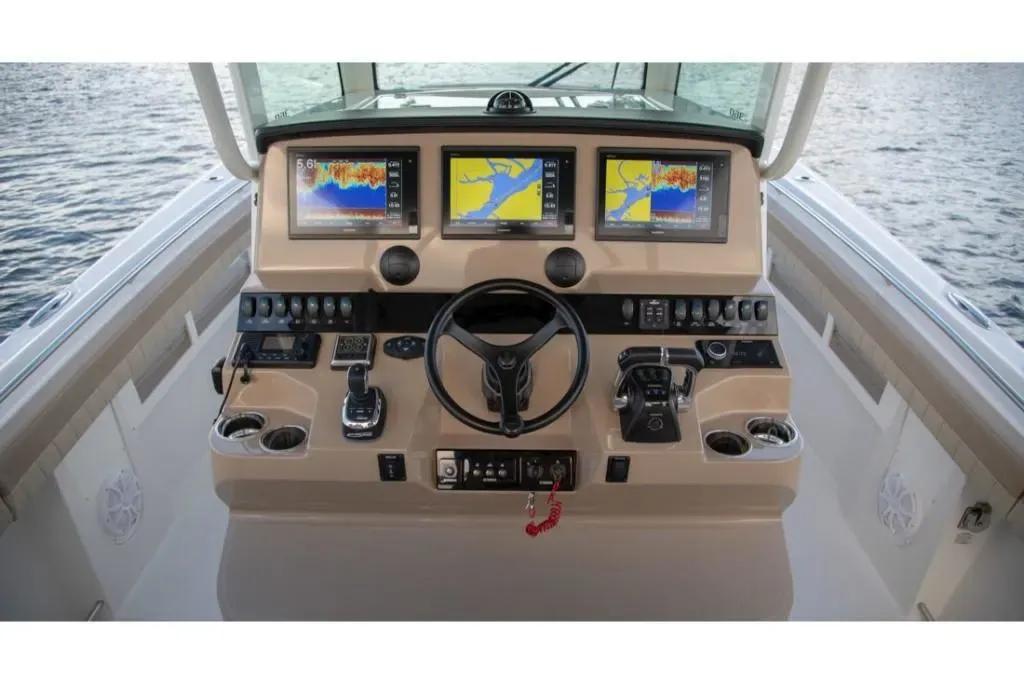 2025 Sailfish 360 CC Image Thumbnail #39