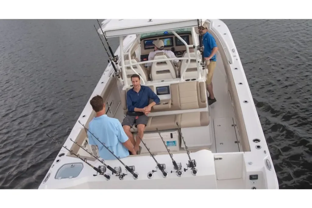 2026 Sailfish 360 CC Image Thumbnail #7