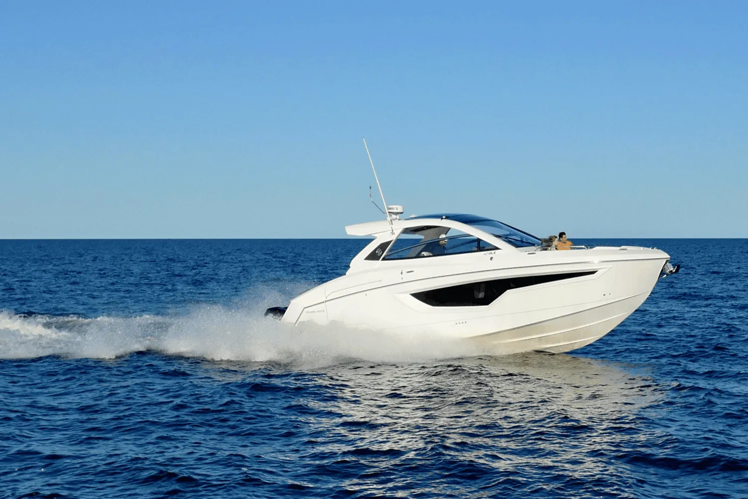 2026 Cruisers Yachts 42 GLS Outboard Image Thumbnail #0