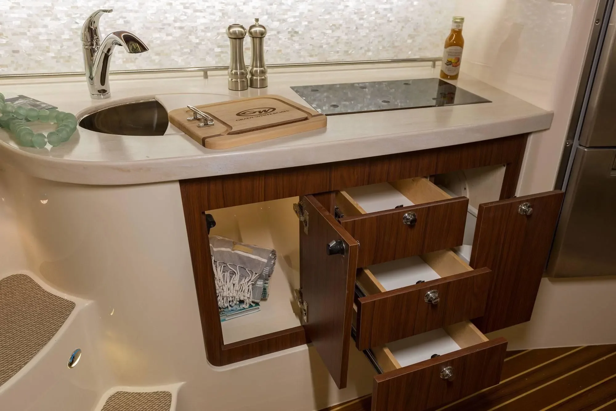 2026 Grady-White Express 370 Image Thumbnail #7