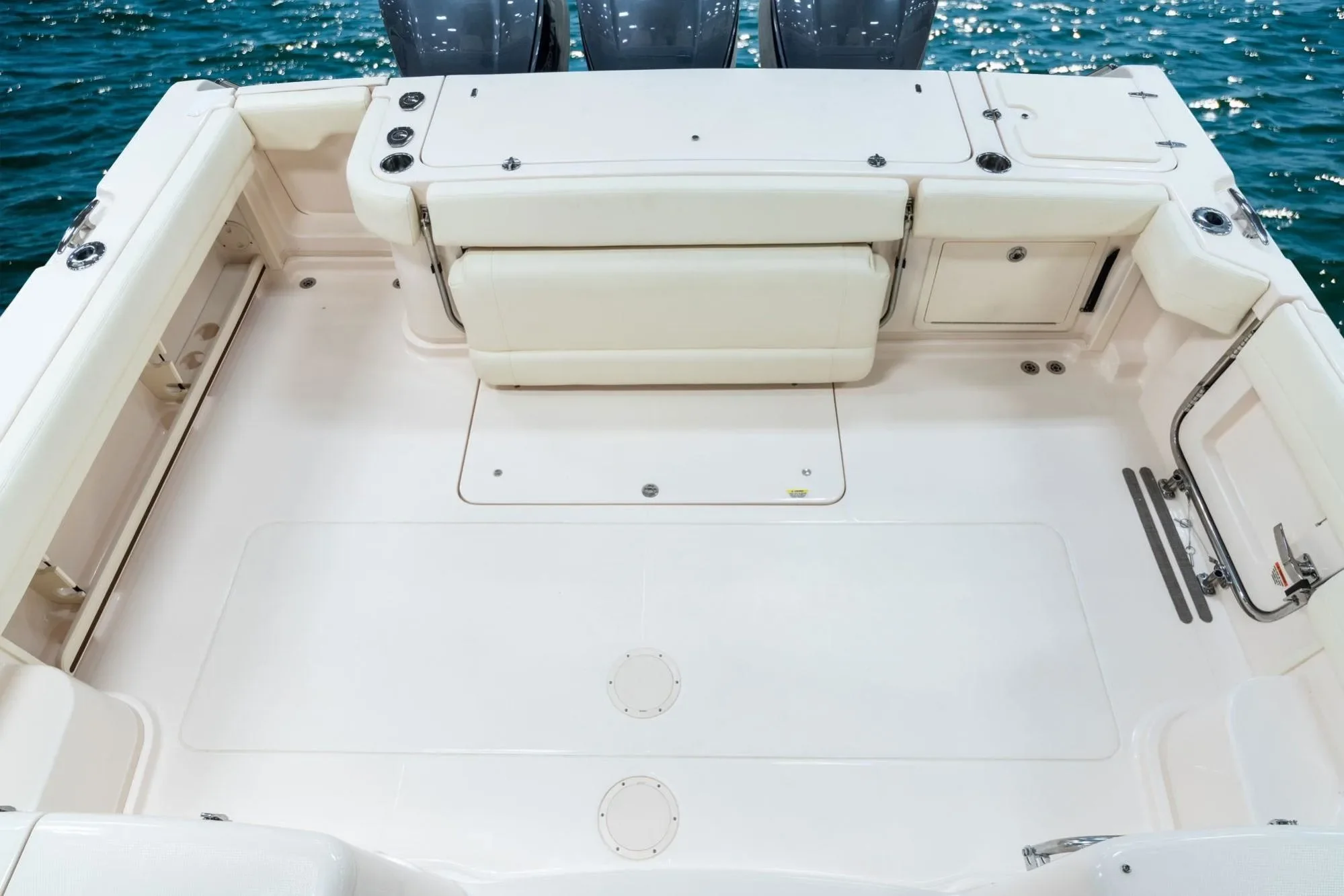 2026 Grady-White Express 370 Image Thumbnail #15