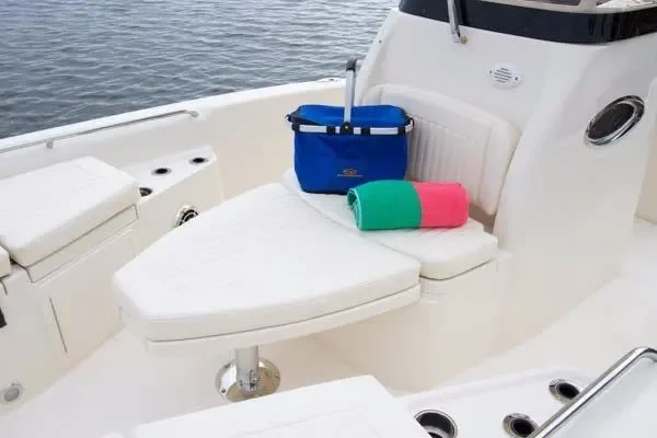 2026 Grady-White 231 CE Image Thumbnail #15