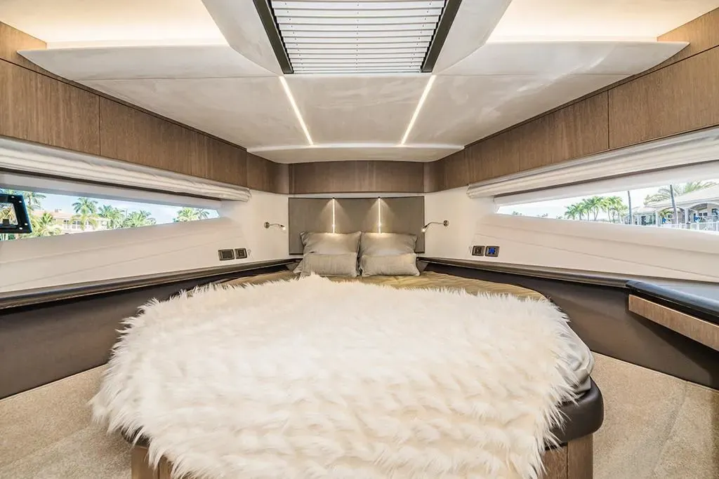 2026 Galeon 680 FLY Image Thumbnail #43