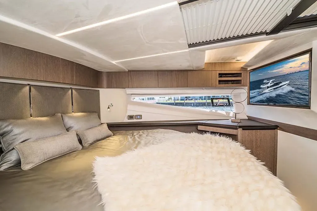 2026 Galeon 680 FLY Image Thumbnail #44