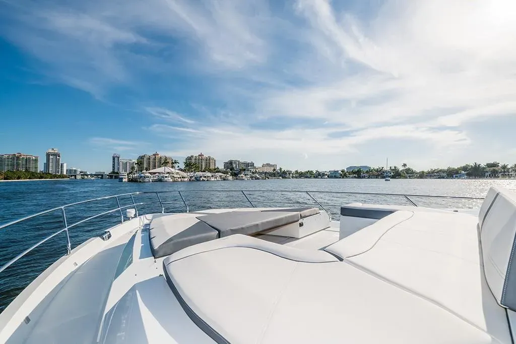 2026 Galeon 680 FLY Image Thumbnail #17