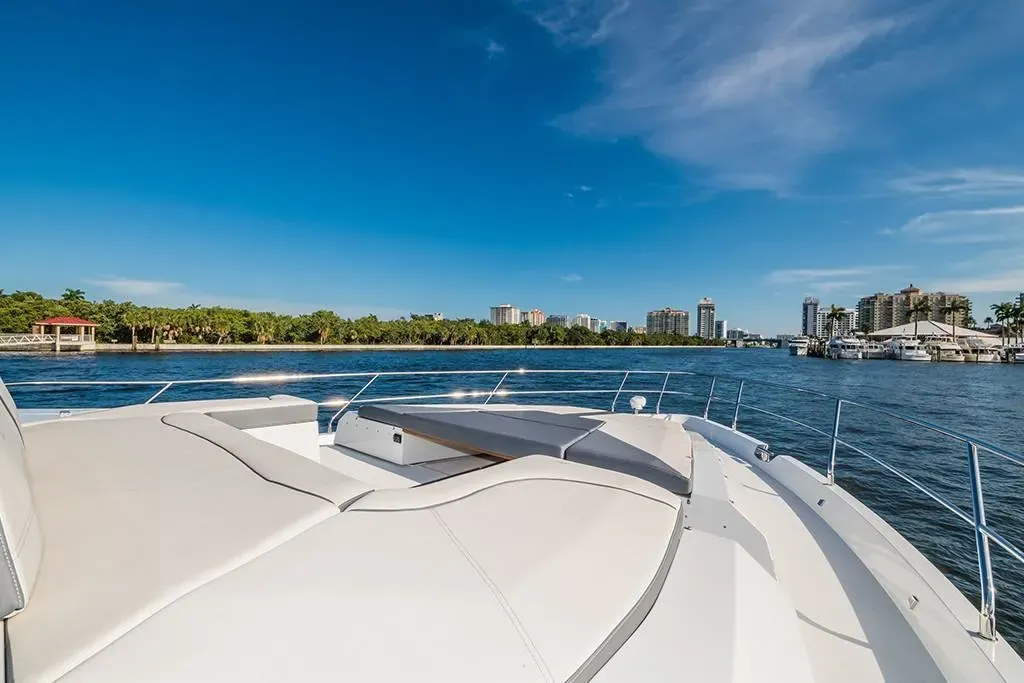 2026 Galeon 680 FLY Image Thumbnail #18