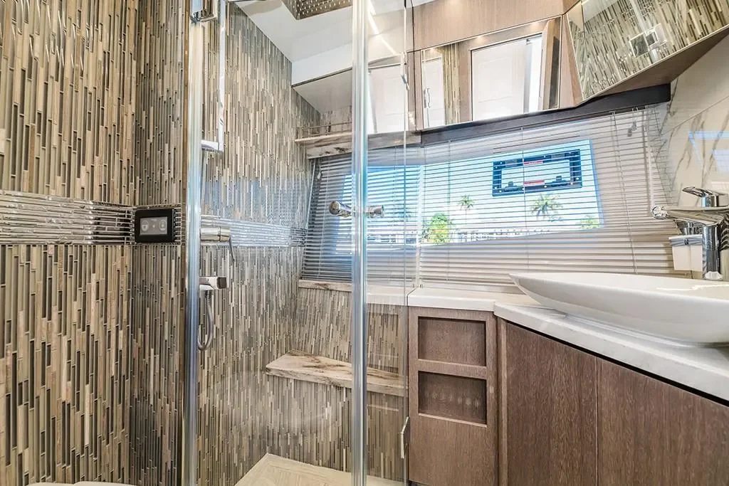 2026 Galeon 680 FLY Image Thumbnail #45