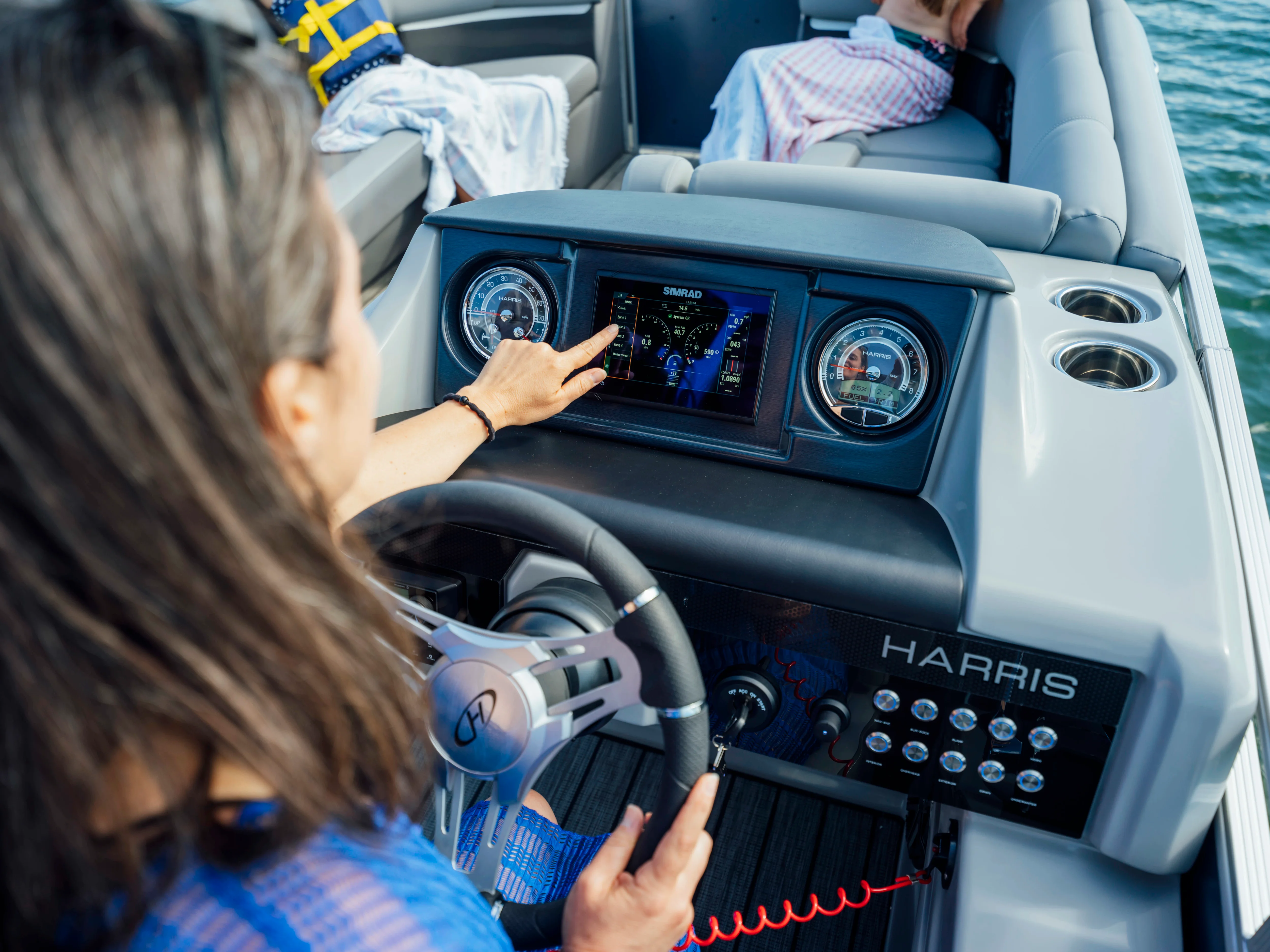 2026 Harris Solstice 230 Image Thumbnail #35